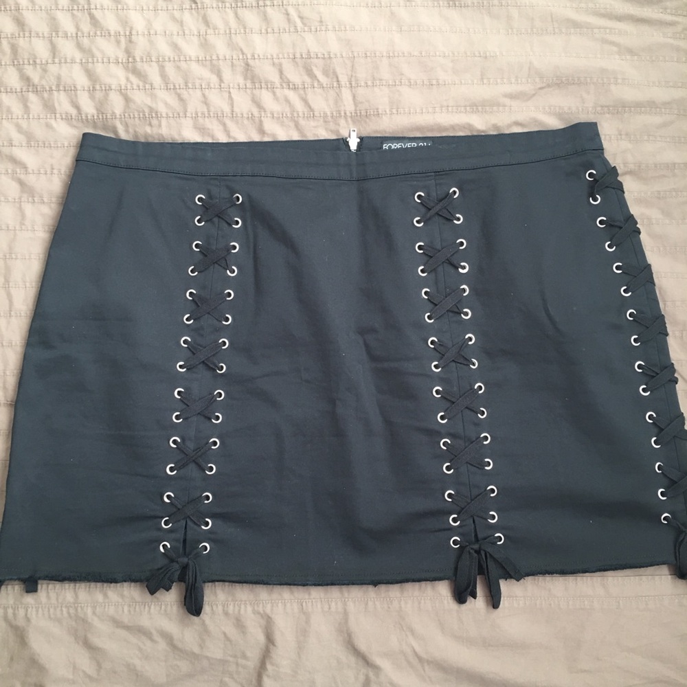Lace Up Plus Size Skirt